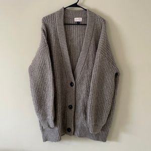 Chunky knit oversized cardigan